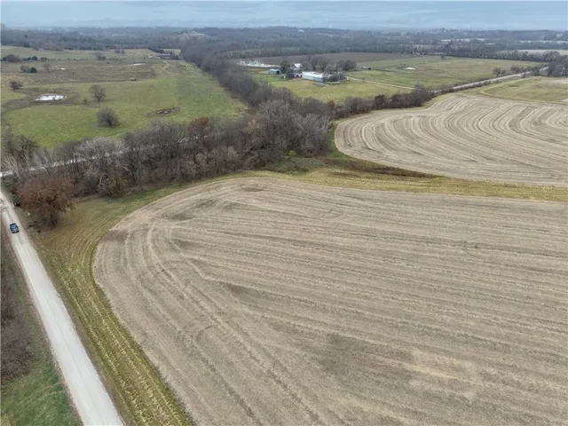 $195,000 | 3 South Pryor Road, Pleasant Hill, MO 64080