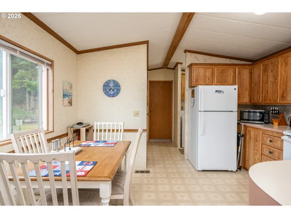 $349,500 | 648 South Easy Street, Rockaway Beach, OR 97136