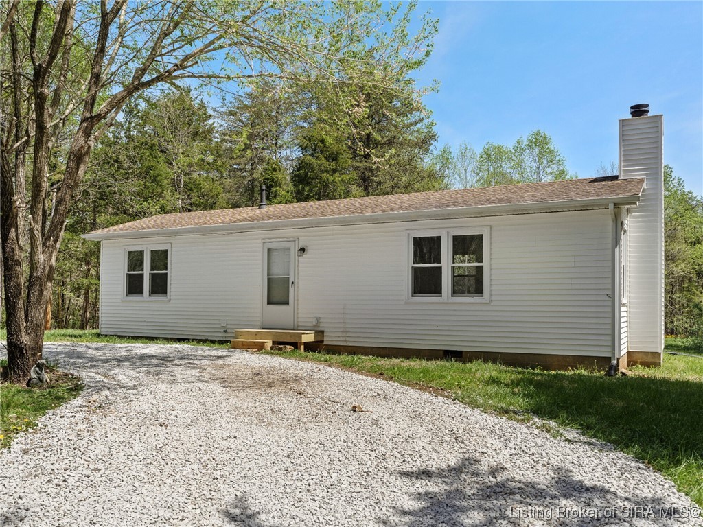 510 Harrison Heth Road Southeast Corydon, IN 47112 - Photo 3 of 29