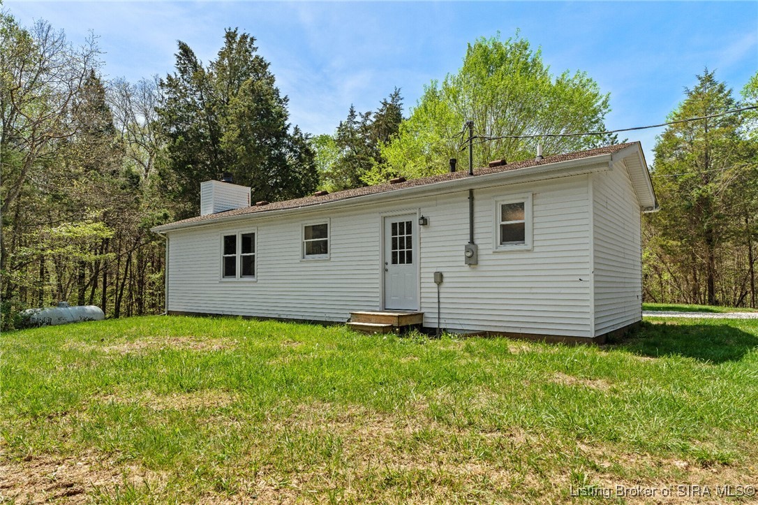 510 Harrison Heth Road Southeast Corydon, IN 47112 - Photo 5 of 29