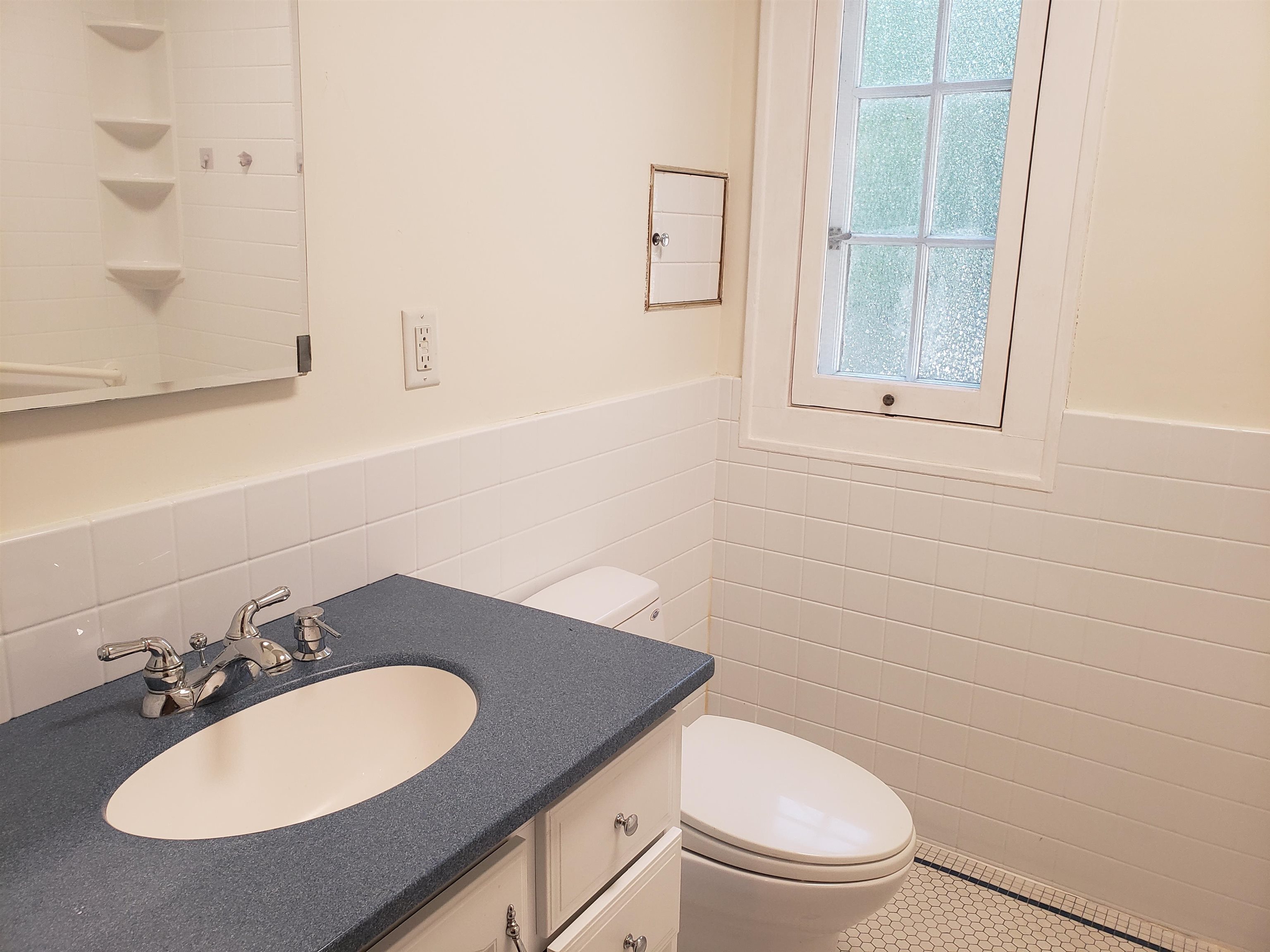 2121 Regent Street Madison, WI 53726 - Photo 21 of 39