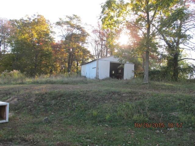 3482 North Corwin Road Bloomfield, IN 47424 - Photo 2 of 4