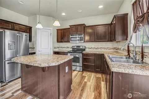 $480,000 | 2413 165th Street East, Tacoma, WA 98445
