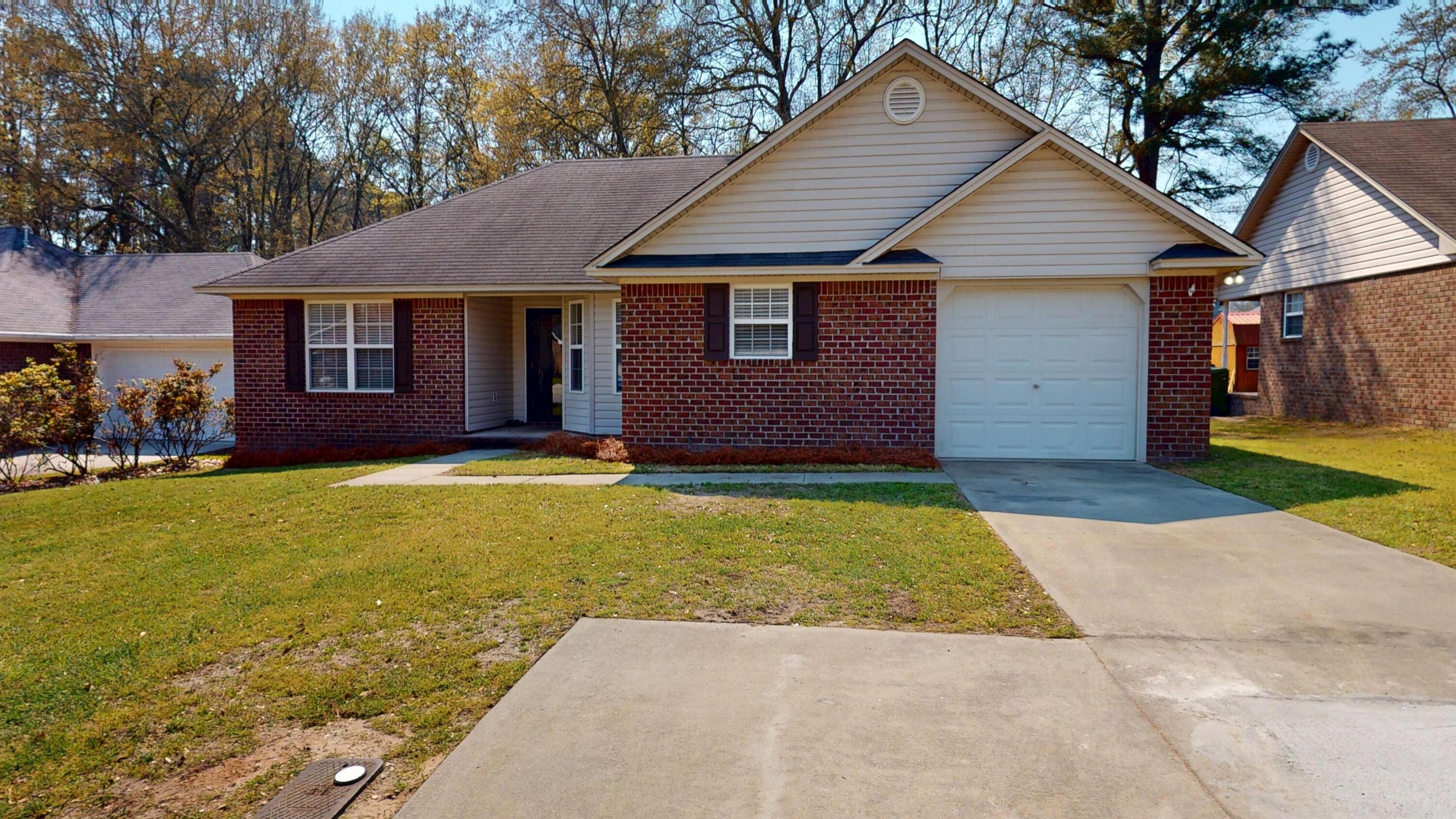 1342 Glastonbury Road Sumter, SC 29154 - Photo 1 of 33