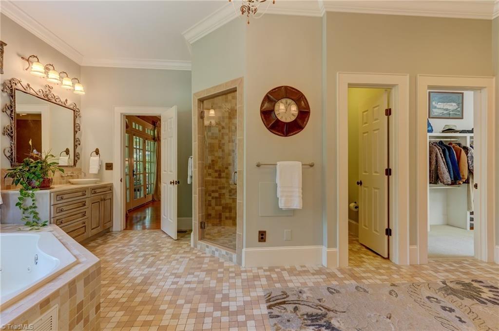 4501 Kendale Road High Point, NC 27265 - Photo 13 of 50