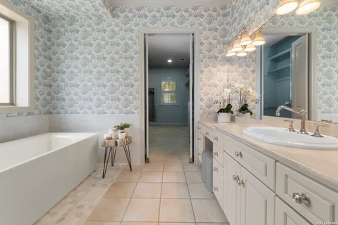 $2,395,000 | 7 Oxford Hall, San Antonio, TX 78209