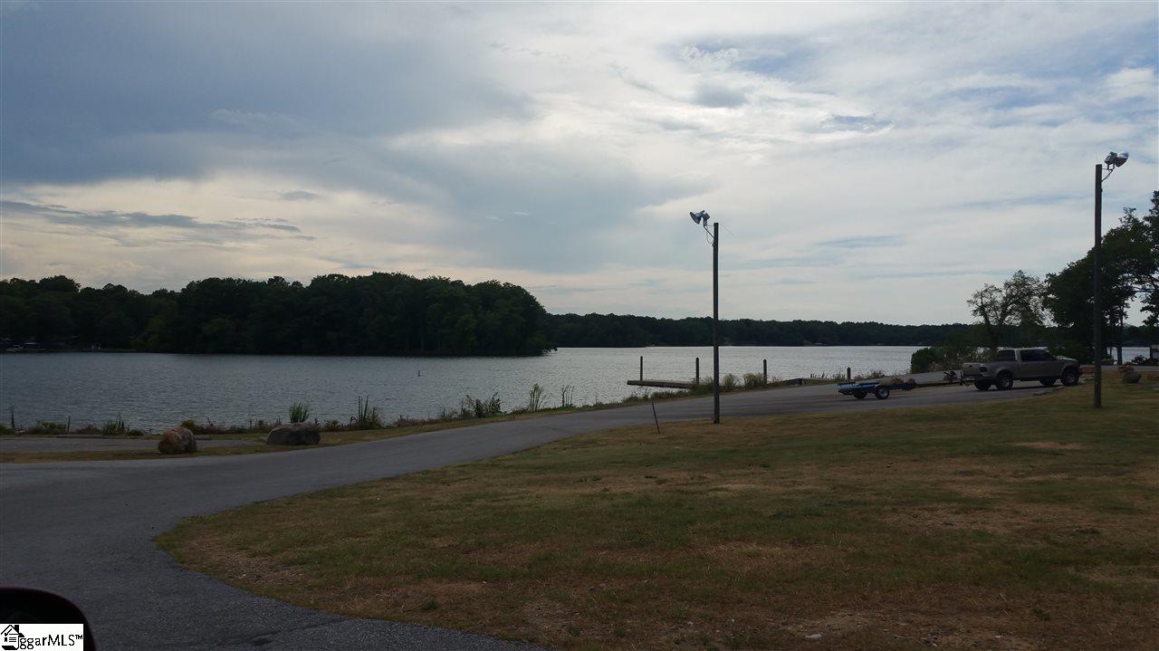 425 Relax Street Waterloo, SC 29384 - Photo 2 of 15