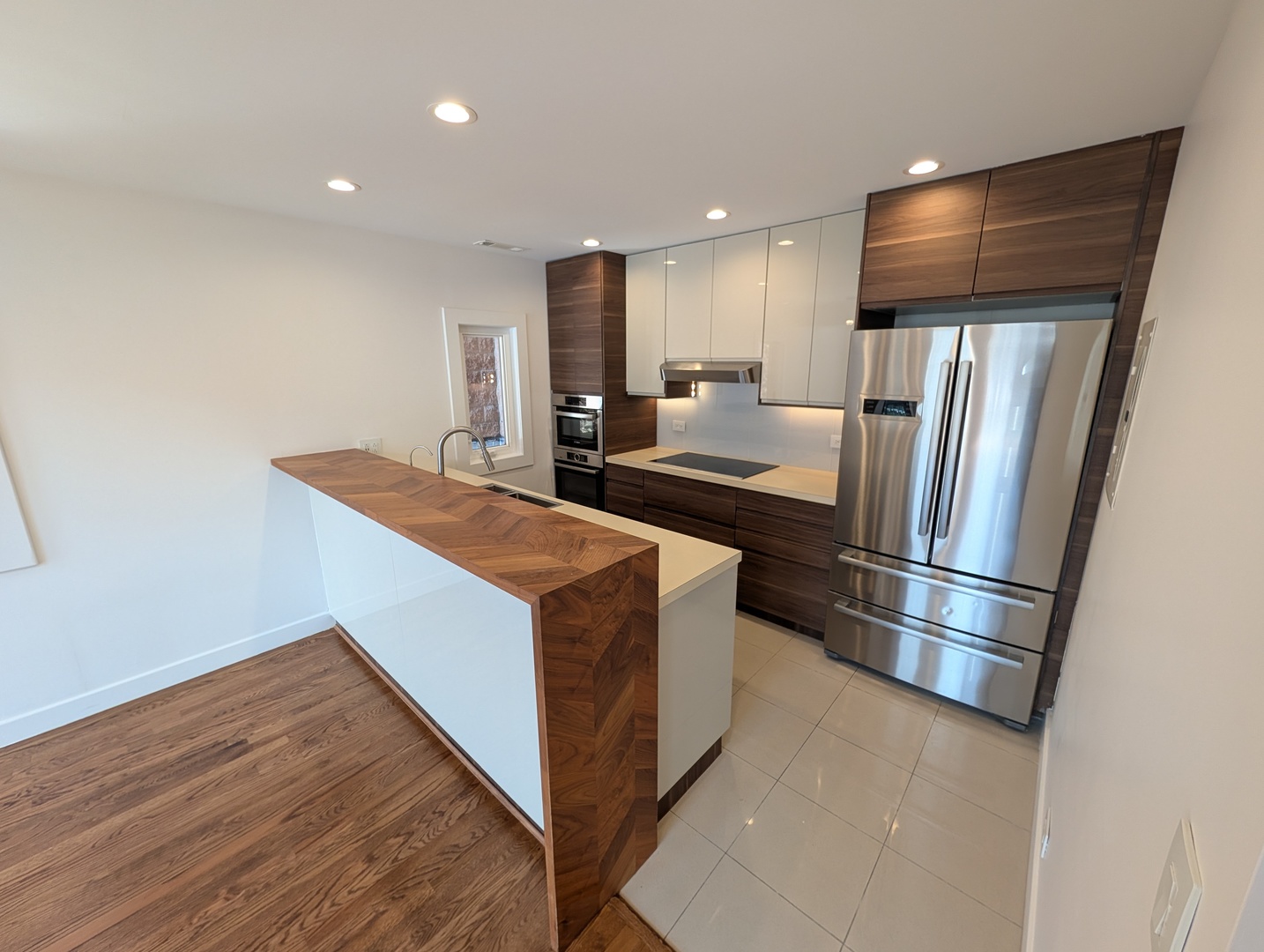 8735 West Catherine Avenue, Unit 8 Chicago, IL 60656 - Photo 23 of 76