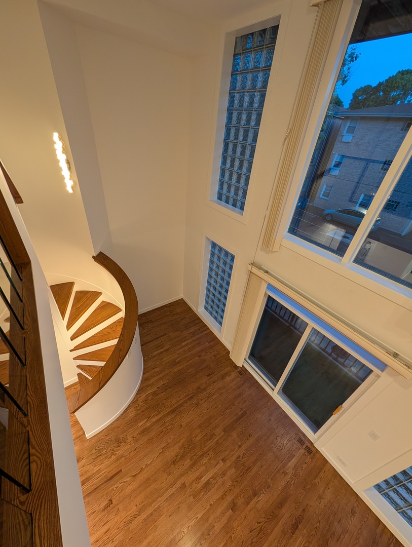 8735 West Catherine Avenue, Unit 8 Chicago, IL 60656 - Photo 42 of 76