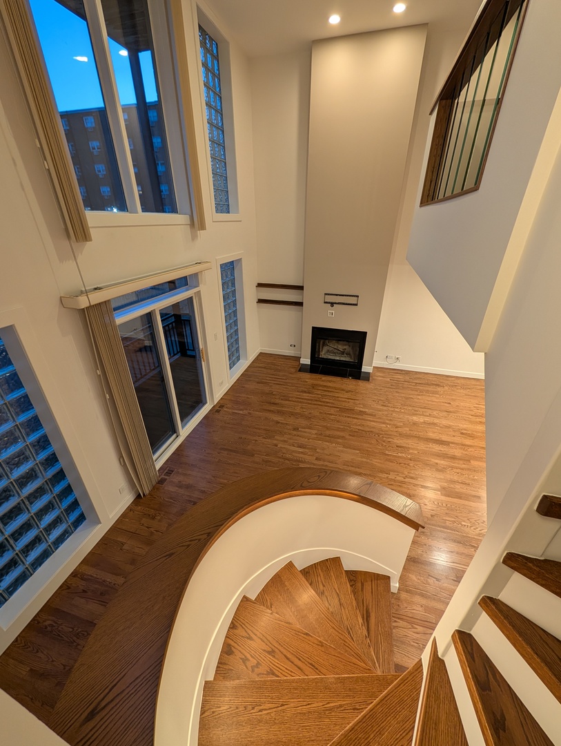 8735 West Catherine Avenue, Unit 8 Chicago, IL 60656 - Photo 43 of 76