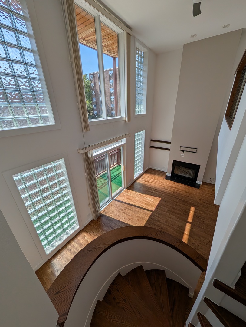 8735 West Catherine Avenue, Unit 8 Chicago, IL 60656 - Photo 44 of 76