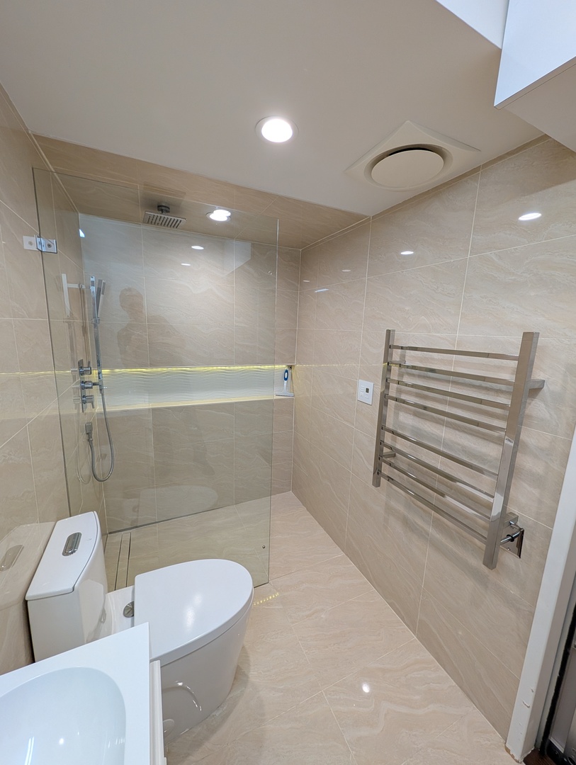 8735 West Catherine Avenue, Unit 8 Chicago, IL 60656 - Photo 59 of 76