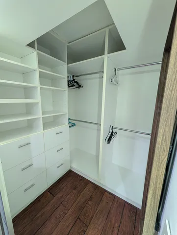 $349,900 | 8735 West Catherine Avenue, Unit 8, Chicago, IL 60656