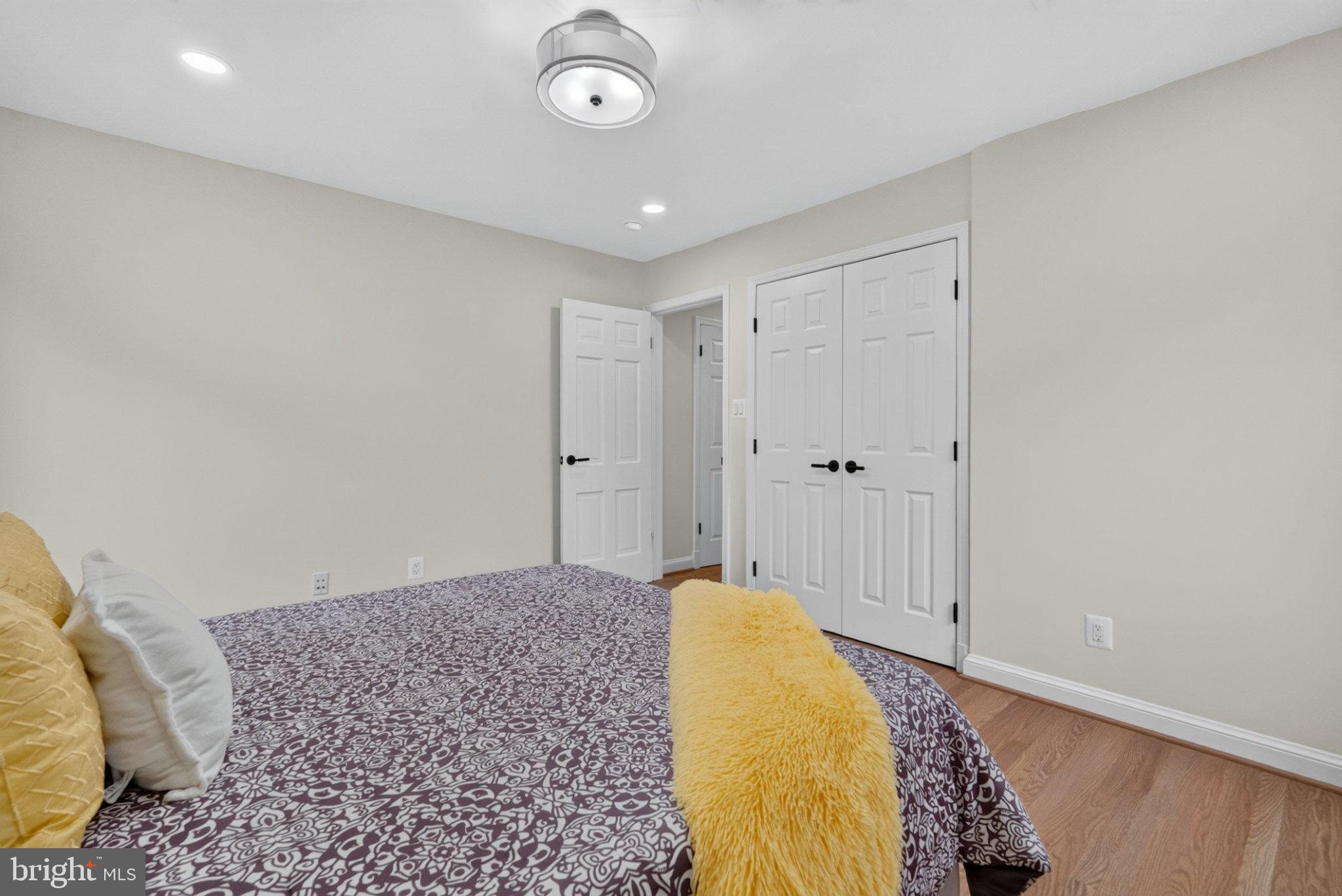 313 Vassar Road Alexandria, VA 22314 - Photo 34 of 58 Gallery Image 34