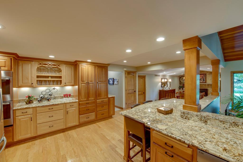 4724 Chandler Road Shoreview, MN 55126 - Photo 18 of 37 Gallery Image 18