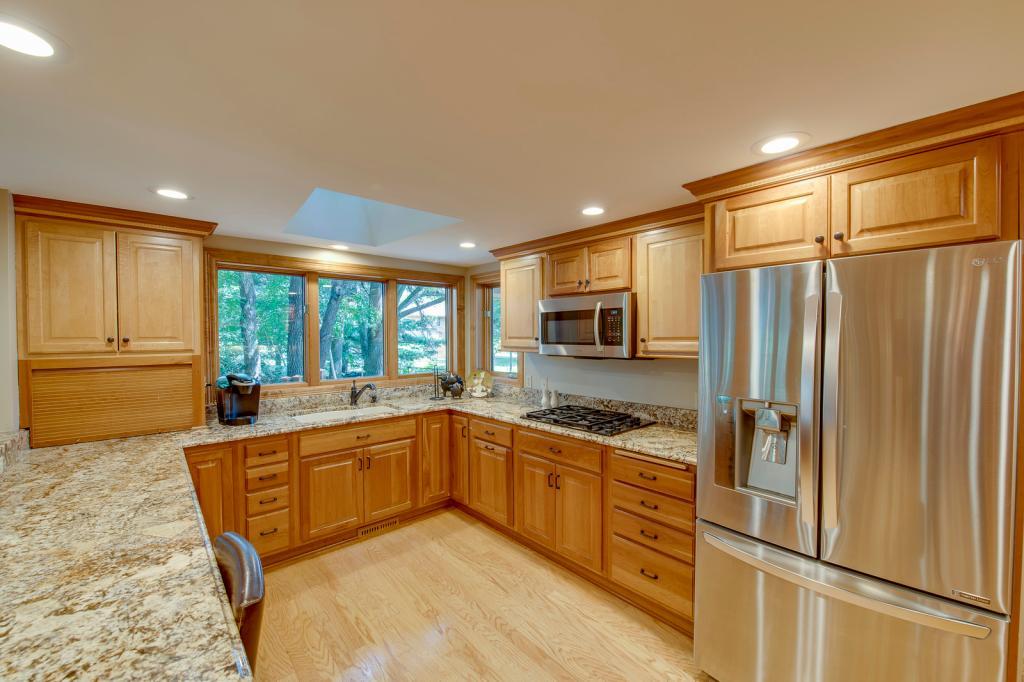 4724 Chandler Road Shoreview, MN 55126 - Photo 19 of 37 Gallery Image 19