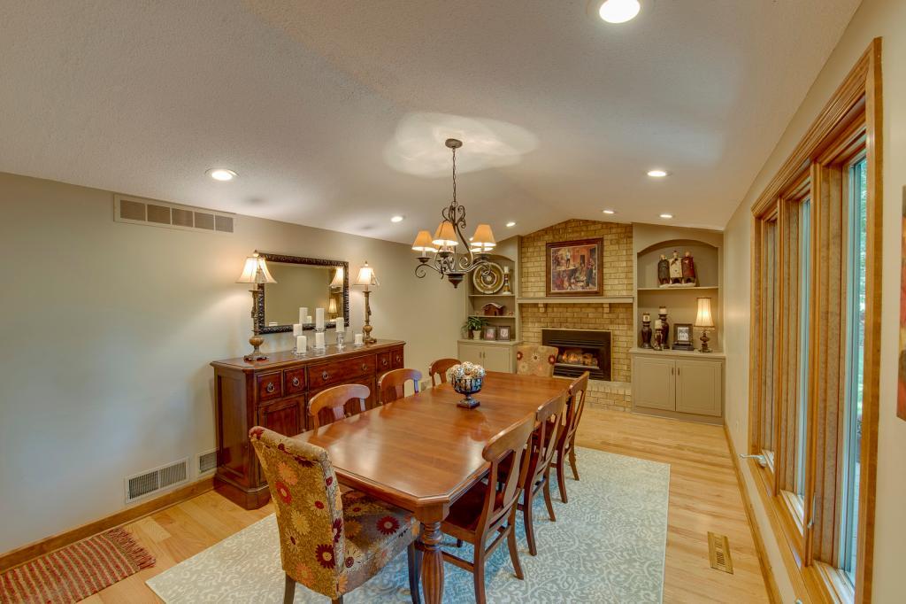 4724 Chandler Road Shoreview, MN 55126 - Photo 23 of 37 Gallery Image 23