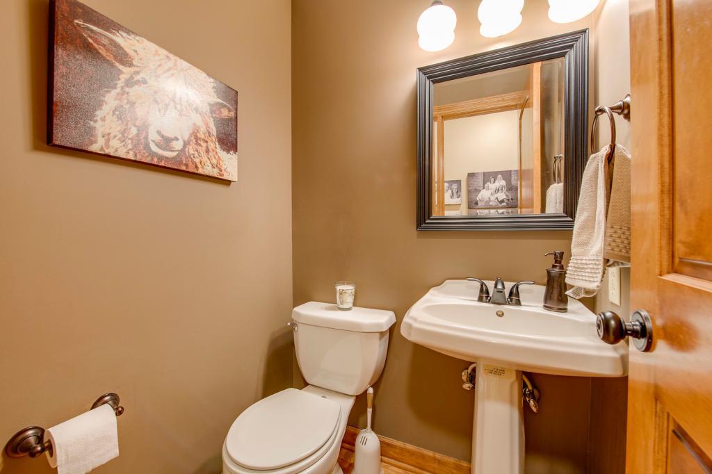 4724 Chandler Road Shoreview, MN 55126 - Photo 27 of 37 Gallery Image 27