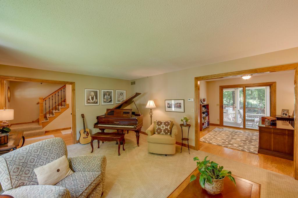 4724 Chandler Road Shoreview, MN 55126 - Photo 10 of 37 Gallery Image 10