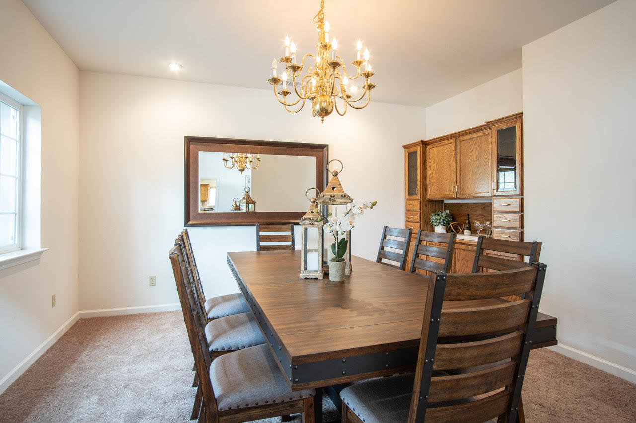 32963 Riverside Drive Springville, CA 93265 - Photo 8 of 34 unnamed(17)
