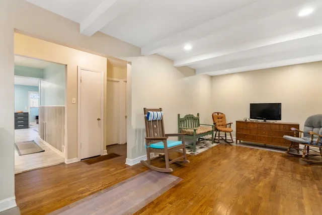 $349,900 | 11305 South Central Park Avenue, Chicago, IL 60655