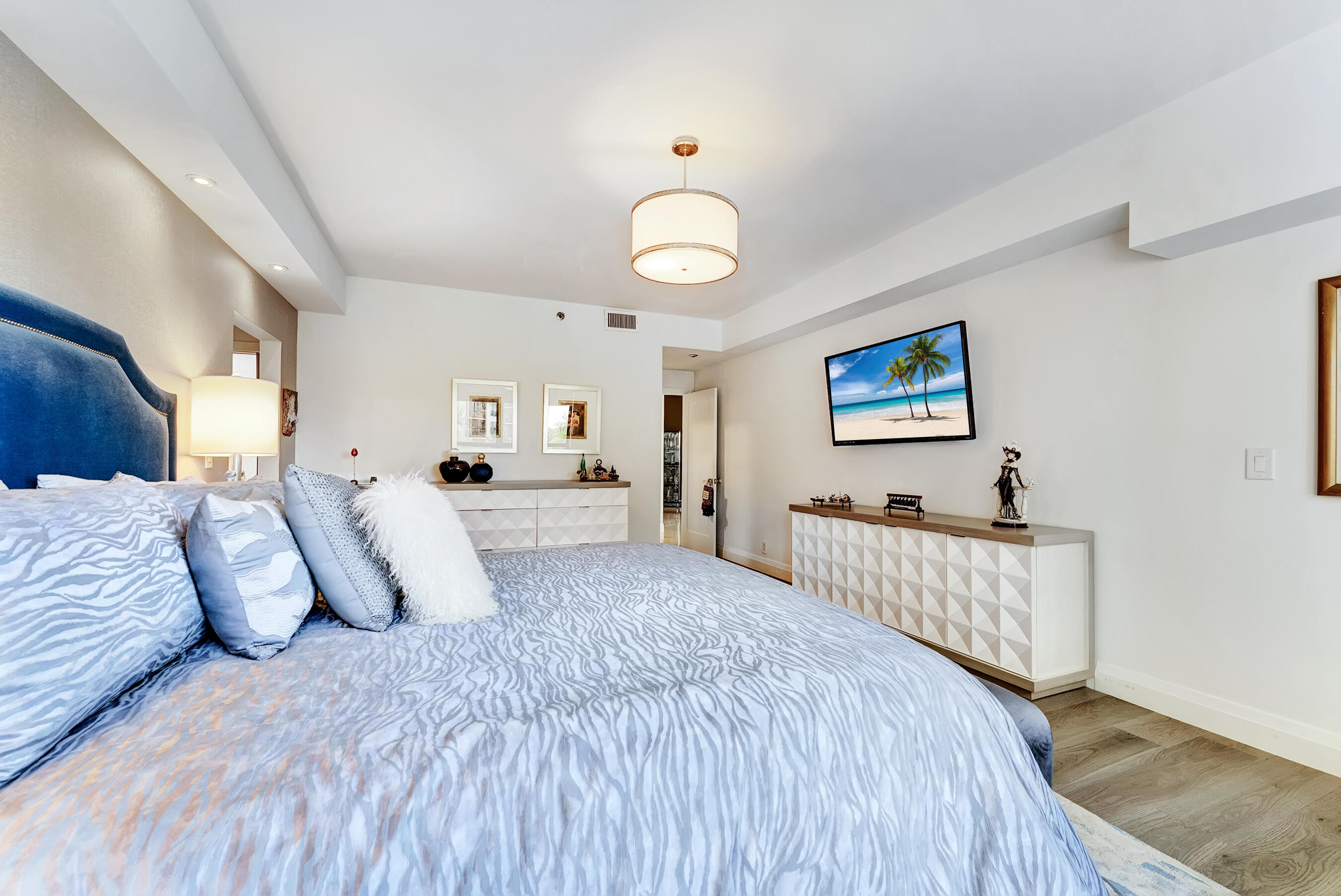 7235 Promenade Drive, Unit J302 Boca Raton, FL 33433 - Photo 36 of 40 Primary Bedroom