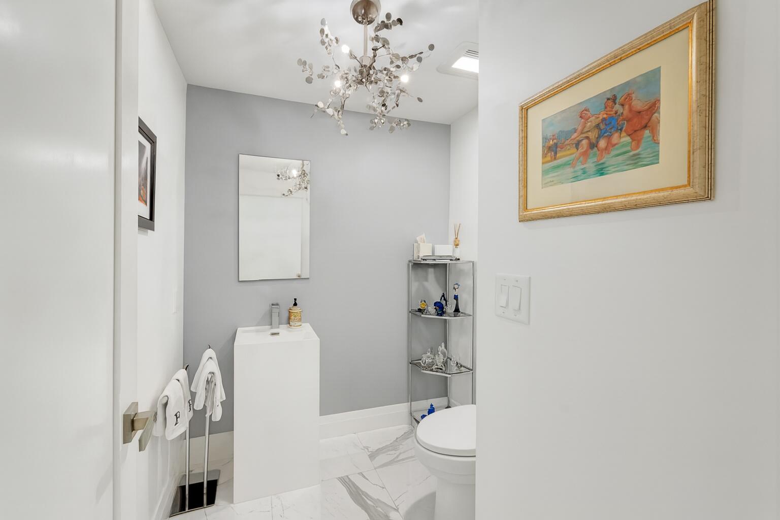 7235 Promenade Drive, Unit J302 Boca Raton, FL 33433 - Photo 38 of 40 Powder room