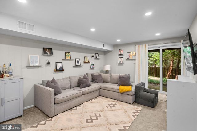 $349,000 | 30 Penny Lane, Unit 30, Baltimore, MD 21209