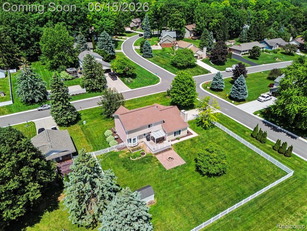 6433 Woodcrest Ridge Clarkston, MI 48346 - Photo 37 of 40