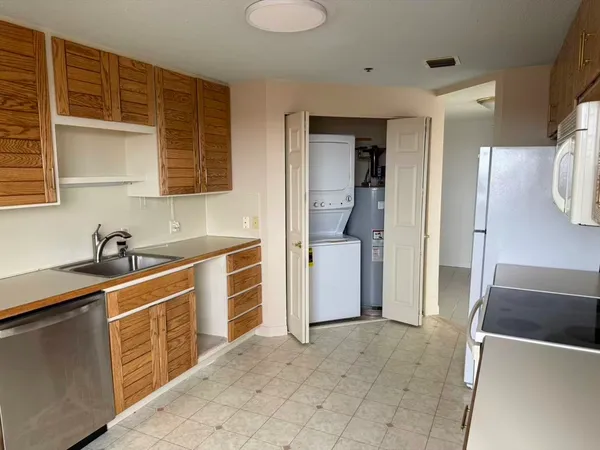 $430,000 | 200 Burkhall Street, Unit 505, Weymouth, MA 02190