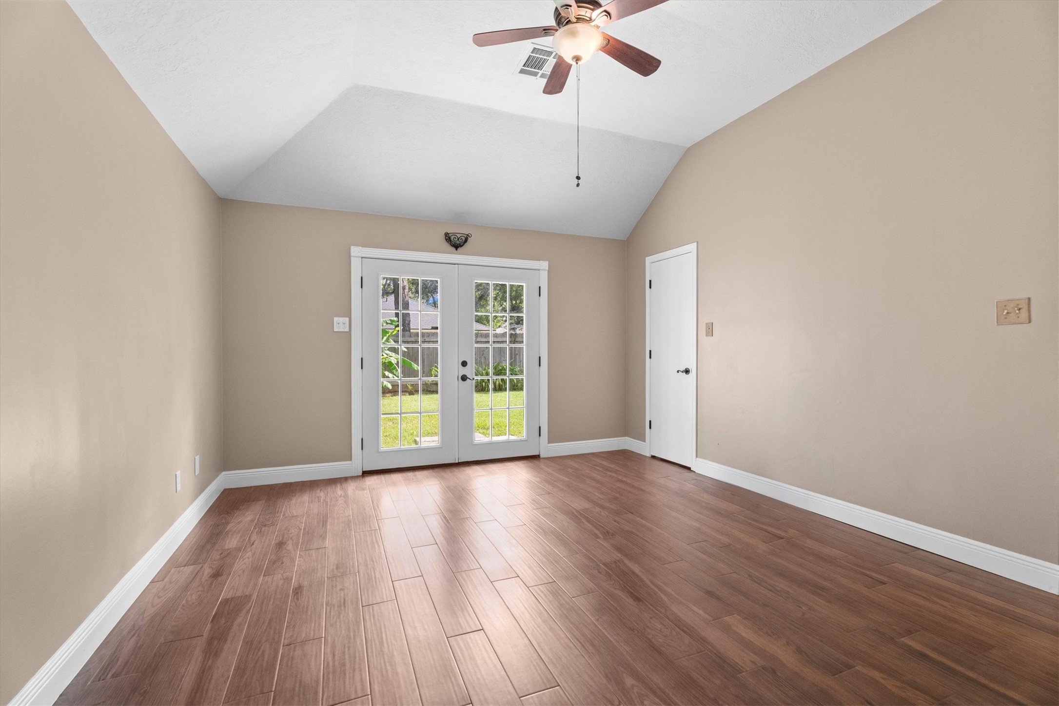 5010 Deer Point Drive Spring, TX 77389 - Photo 9 of 32 The primary bedroom has a walk in closet