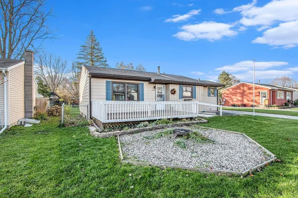 $280,000 | 1242 Jane Ellen Drive, Lowell, MI 49331