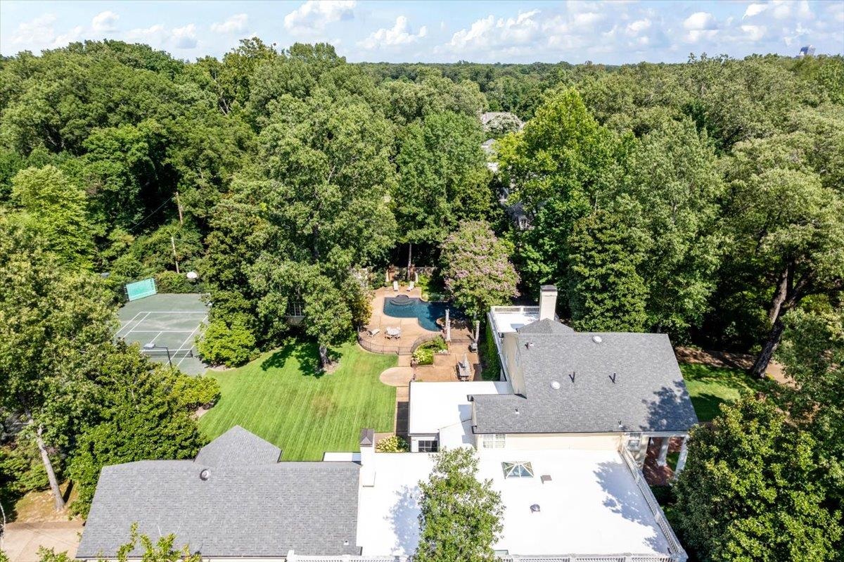 4143 Gwynne Road Memphis, TN 38117 - Photo 26 of 29 View of subject property featuring a forest
