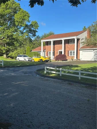$4,250 | 60 Sherwood Drive, Unit 1, Westerly, RI 02891