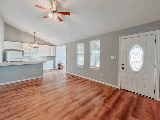 $199,000 | 503 Interstate 45, Unit R, Richland, TX 76681