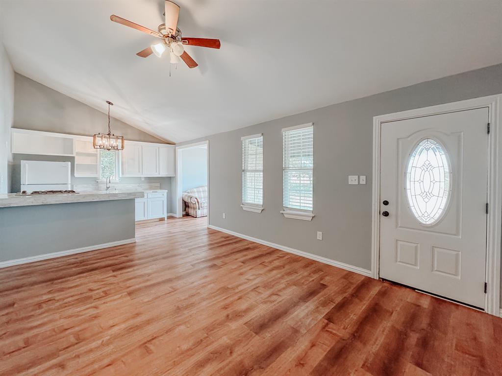 503 Interstate 45, Unit R Richland, TX 76681 - Photo 3 of 24