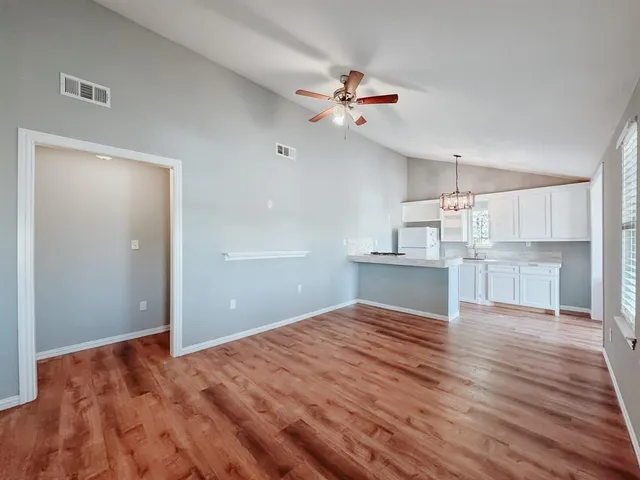 $199,000 | 503 Interstate 45, Unit R, Richland, TX 76681