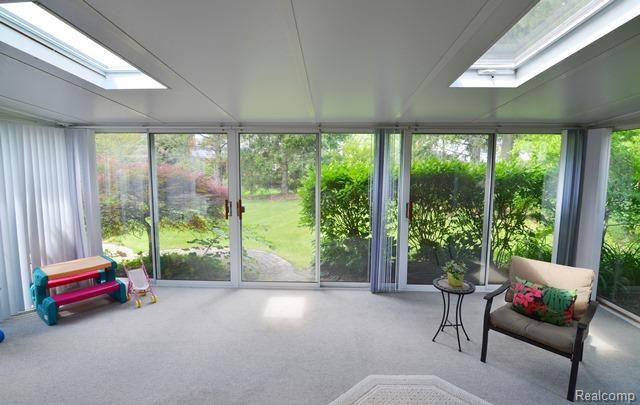 21648 Welch Road Northville, MI 48167 - Photo 20 of 29 Two Skylights