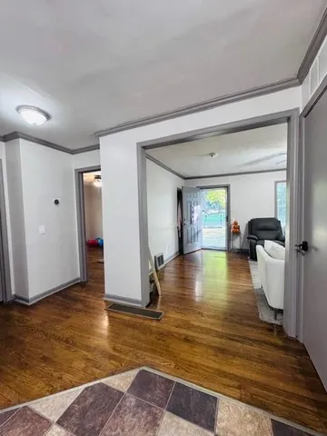 $289,000 | 510 West 98 Street, Kansas City, MO 64114