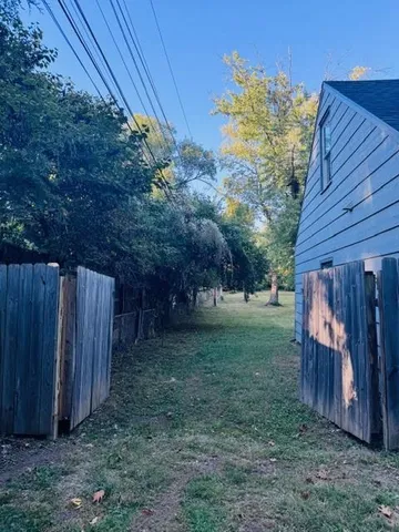 $289,000 | 510 West 98 Street, Kansas City, MO 64114