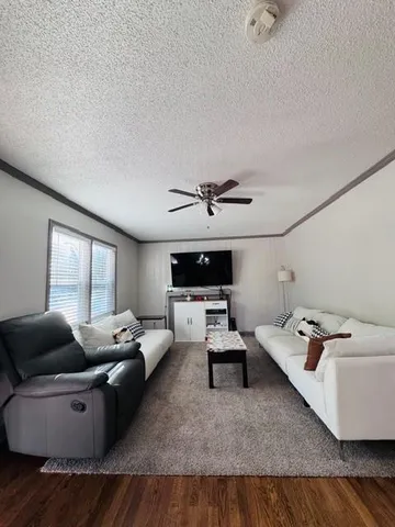 $289,000 | 510 West 98 Street, Kansas City, MO 64114