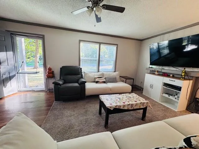 $289,000 | 510 West 98 Street, Kansas City, MO 64114