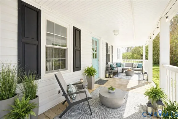 a view of outdoor space yard and patio