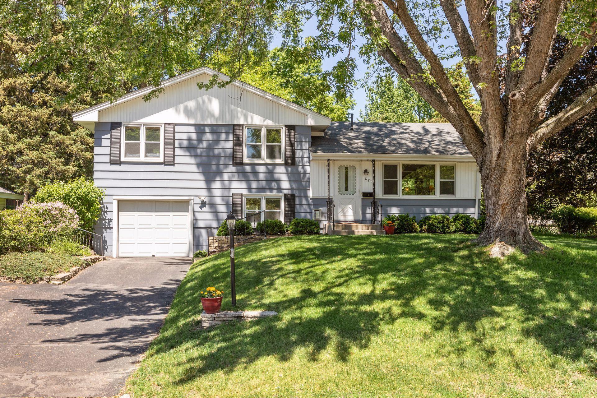 8800 Zenith Road Bloomington, MN 55431 - Photo 2 of 34