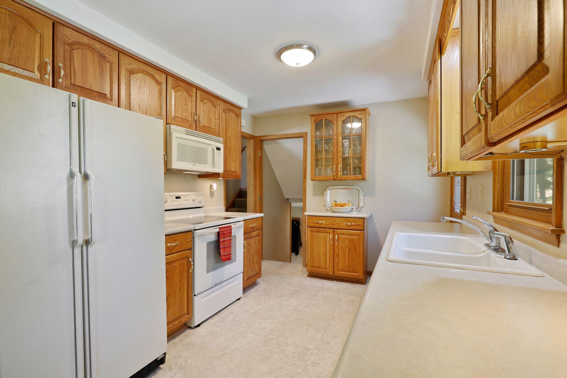8800 Zenith Road Bloomington, MN 55431 - Photo 13 of 34