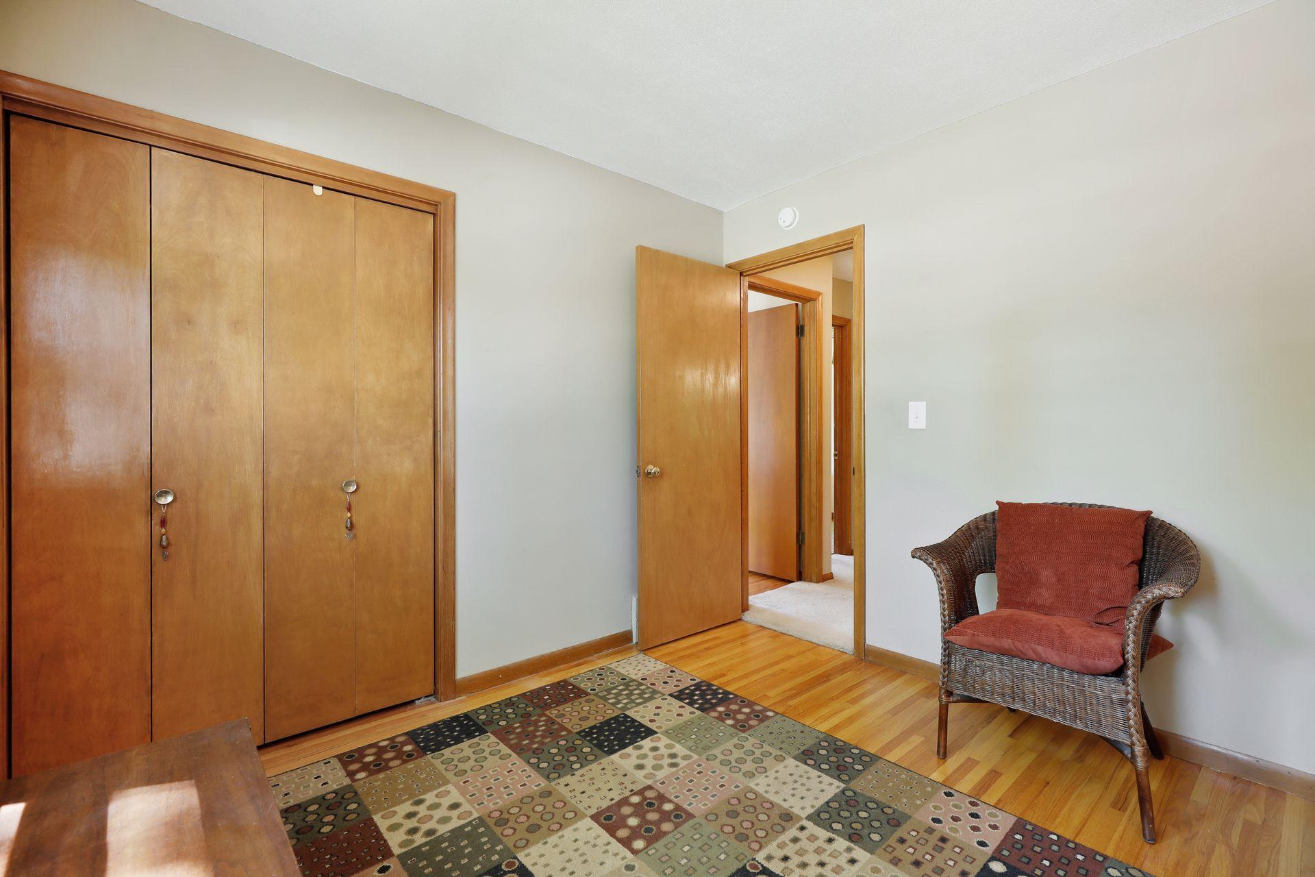 8800 Zenith Road Bloomington, MN 55431 - Photo 20 of 34