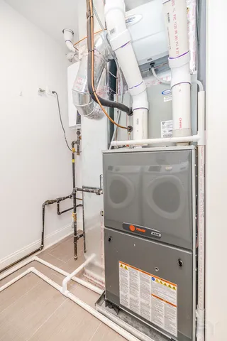 $3,200 | 1300 South Heath Avenue, Chicago, IL 60608