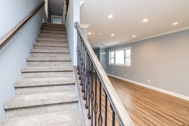 $3,200 | 1300 South Heath Avenue, Chicago, IL 60608