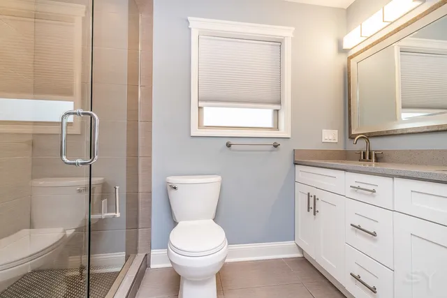 $3,200 | 1300 South Heath Avenue, Chicago, IL 60608