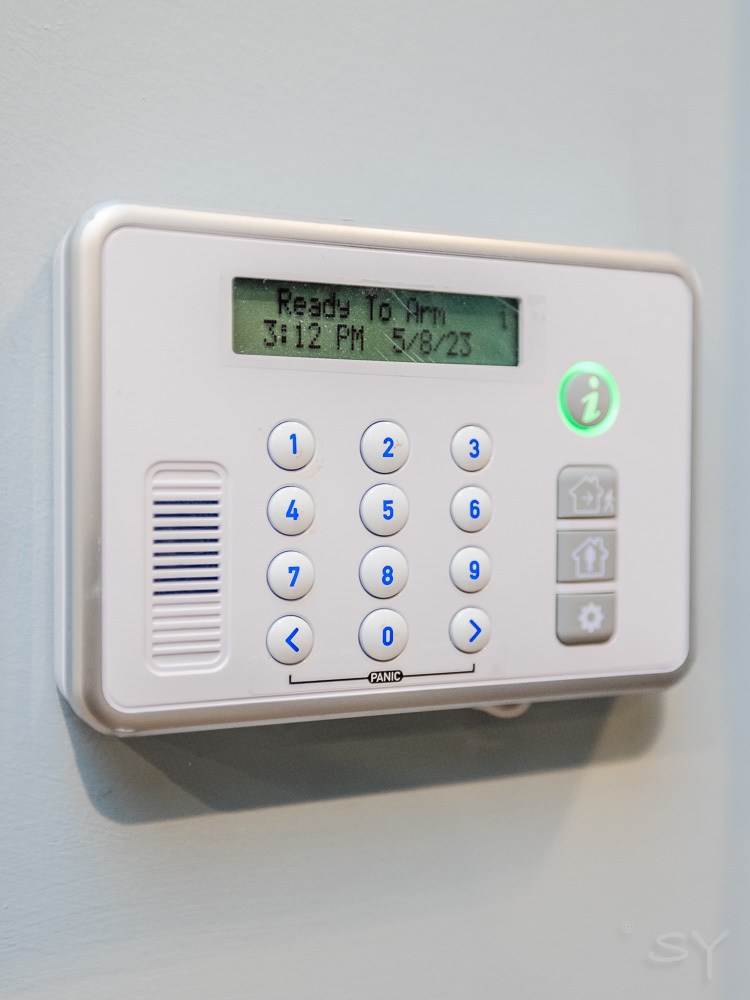 1300 South Heath Avenue Chicago, IL 60608 - Photo 53 of 55 a close up of a sink